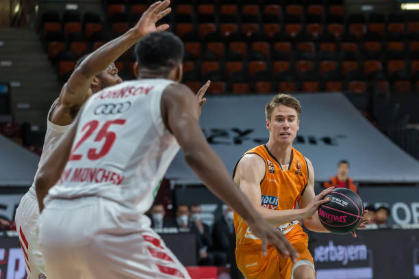 萃还有一定 萃还有一定